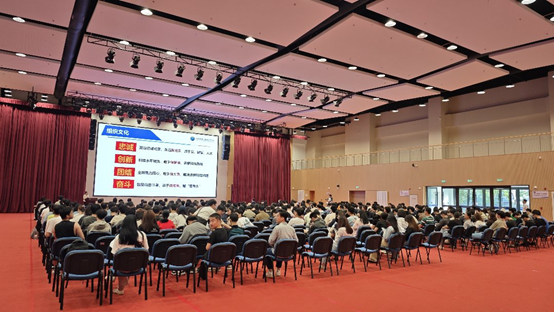 信工所举办“启信工新篇 筑网安强国”研究生入所迎新大会